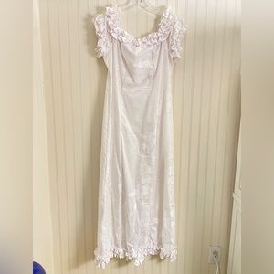 White Hawaiian floral print dress with ruffle trims